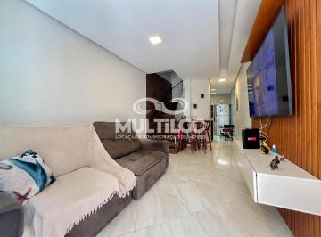 Casa · 64m² · 2 Quartos · 1 Vaga · Casa residencial com 2 quartos, quintal privativo, para aluguel no Caiçara, Praia Grande