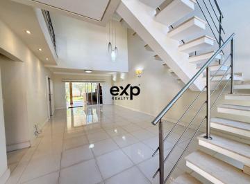 Casa · 253m² · 4 Quartos · 4 Vagas · Casa com 4 Suítes em Condomínio Fechado com lazer completo- Barão Geraldo, Campinas