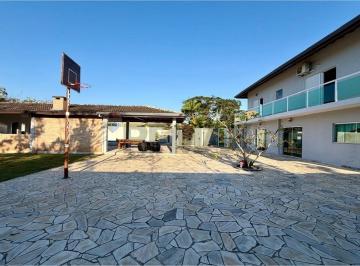 Casa · 380m² · 6 Quartos · 5 Vagas · Imóvel com 1043mts quadrados de terreno em condominio fechado