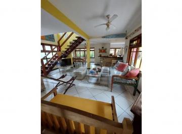 Casa · 3 Quartos · 2 Vagas · Seu Refúgio em Juquehy: Casa Charmosa a 250m da Praia com Piscina