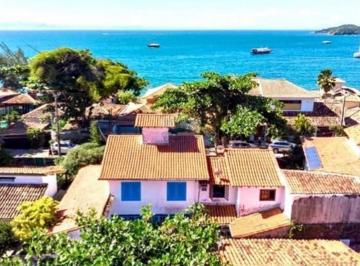 Casa · 280m² · 7 Quartos · Casa à venda na Praia do Canto, no Centro de Búzios!