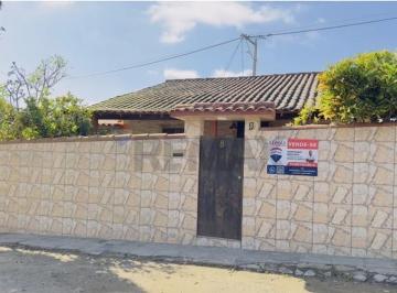 Casa · 71m² · 3 Quartos · À venda casa com 3 quartos em excelente localização próxima ao Supermarket na Rasa em Armação dos Bú