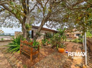 Casa · 237m² · 3 Quartos · 4 Vagas · 2 Casas térreas à venda no mesmo lote | Ideal para 2 Famílias