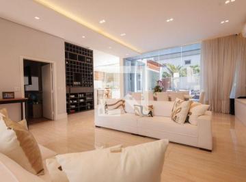 Casa · 380m² · 3 Quartos · 2 Vagas · Casa para Aluguel - Independência, 3 Quartos, 380 m² - Taubaté