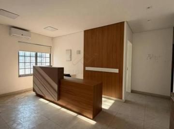 Casa · 198m² · 6 Quartos · 3 Vagas · Sobrado Comercial com 06 salas para locação, 198 m² na Vila Assunção - Santo André/SP