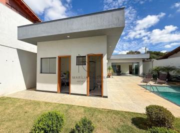 Casa · 420m² · 3 Quartos · 1 Vaga · CONDOMÍNIO CUBE DOS 200 - Casa à venda no bairro Bosque do Ipê - Clube dos 200 - Esmeraldas/MG