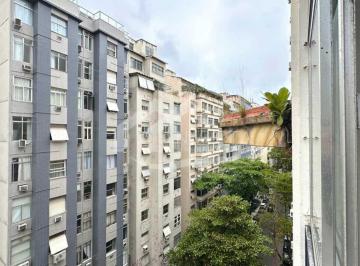 Apartamento · 70m² · 2 Quartos · MARAVILHOSO 2 QUARTOS E AMPLO EM OTIMA LOCALIZAÇÃO DO LEME