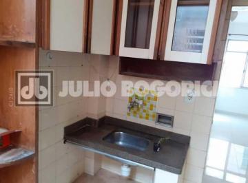 Apartamento · 48m² · 2 Quartos · Centro 2 Quartos