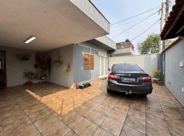 Casa · 150m² · 3 Quartos · 2 Vagas · Casa Térrea com Suíte e Hidro, Espaço Gourmet, Segurança e Conforto no Bairro Tradicional - PERMUTA