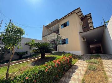 Casa · 295m² · 4 Quartos · 2 Vagas · Sobrado com 4 Suítes no Parque Residencial Tropical Ville