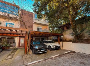 rweotse2ytkxotm0zmrjm2qz_md · Casa Triplex com 3 Suítes, Área Gourmet e 163 m² no Bel Fiore