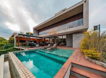 09ocoqm2ytk3mwjjmti3mgu0_md · Casa de Luxo Porteira Fechada no Alphaville Granja Viana | 4 Suítes e Piscina