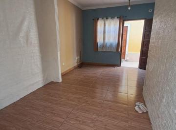 b0vvmj02ytk3mzeynwi5y2my_md · Casa de condomínio à venda no Esmeralda, em Praia Grande SP.