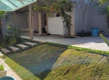 Casa · 397m² · 4 Quartos · Casa de Condomínio para venda e aluguel em Morada Dos Pássaros de 397.00m² com 4 Quartos e 4 Suites