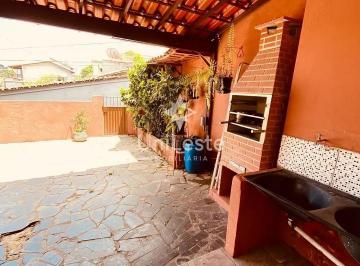 Casa en Venda de 10 quartos Vila Nova Vista · Casa para venda em Nova Vista de 360.00m² com 10 Quartos e 1 Garagem