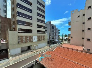 Apartamento · 2 Quartos · 1 Vaga · Apartamento 2 dormitórios vista mar Meia Praia SC