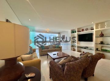Foto · Apartamento reformado frente mar com varanda vista mar e lazer nas Pitangueiras,