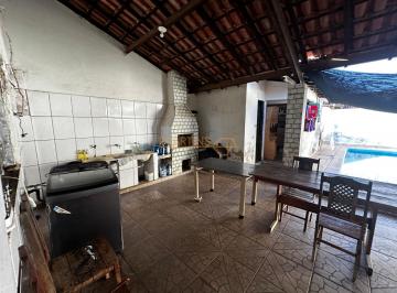 Imagem 1 · Casa para venda em Centro, Araguari