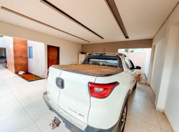 Imagem 1 · Casa para venda em Centro, Araguari