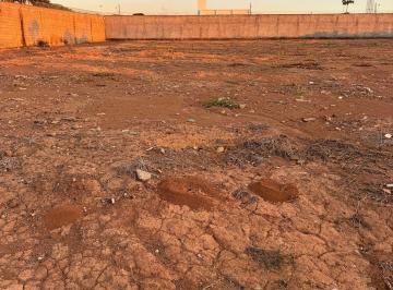 Imagem 1 · Terreno para venda em Centro, Araguari