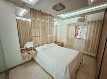 Imagem 1 · Casa para venda em Centro, Araguari