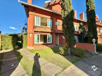 Imagem 1 · Casa para venda em Iucas, Teresópolis