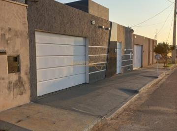 Imagem 1 · Casa para venda em Centro, Araguari