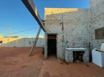 Imagem 1 · Casa para venda em Centro, Araguari