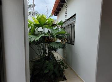 Imagem 1 · Casa para venda em Centro, Araguari
