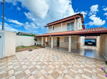 Imagem 1 · Casa para venda em Centro, Araguari