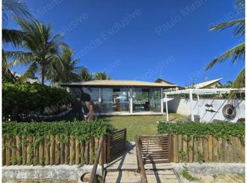 Casa de 5 quartos, Ipojuca · Casa mobiliada beira-mar à venda | 5 quartos e piscina
