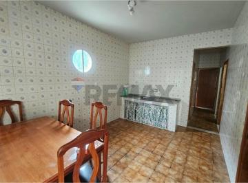 Casa · 95m² · 3 Quartos · 1 Vaga · Encantadora Casa para Aluguel no RJ