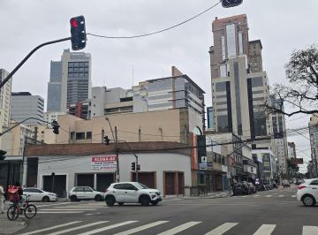 Comercial , Curitiba · Loja 130m2 - pé direito 5,5m