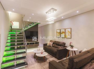 Casa de 2 quartos, Santo André · Casa de 230 m² com 2 suítes à venda na Vila Curuçá