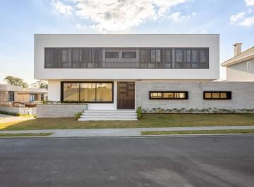 Casa · 405m² · 4 Quartos · 4 Vagas ·  Onde arquitetura, tecnologia e exclusividade
