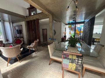 Casa · 360m² · 4 Quartos · Casa à venda - em Dona Clara