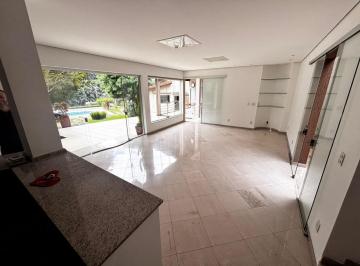 Casa · 3400m² · 9 Quartos · Casa à venda - em Trevo