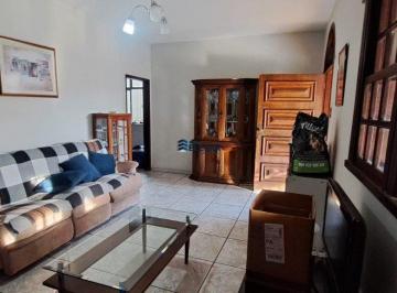 Casa · 5 Quartos · Casa à venda - em Indaiá