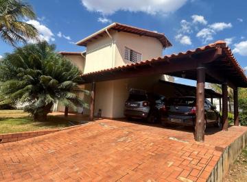 Casa de 4 quartos, Brasília · Casa com 4 Suítes, Piscina e Ampla Área de Lazer no Taquari – Lago Norte
