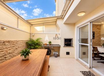 Casa de 3 quartos, Curitiba · Sobrado com 131m², 3 Quartos e 2 Vagas no Santo Inácio