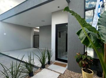 Casa de 3 quartos, Manaus · Vendo Casa Nova e moderna