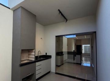 Casa de 2 quartos, Curitiba · Sobrado 2 Suítes com Área Gourmet e 2 Vagas no Guaíra – Curitiba