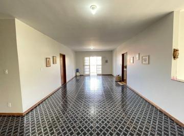 Casa de 5 quartos, Vicente Pires · Casa de 801 m² com 4 suítes à venda em Vicente Pires