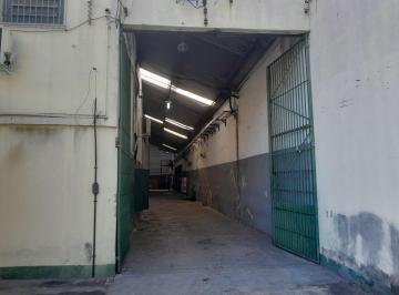Comercial , Rio de Janeiro · Galpão 1.200 m² com Entrada para Caminhão em Bonsucesso RJ