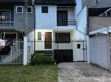 Casa en Venda de 3 quartos Tarumã · Sobrado a venda no Tarumã