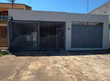 Casa de 5 quartos, Taguatinga · CASA REFORMADA 5 QUARTOS EM TAGUATINGA