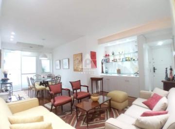 Apartamento · 125m² · 3 Quartos · 2 Vagas · Apartamento reformado à venda na Lagoa - 3 quartos, 1 suíte e 2 vagas