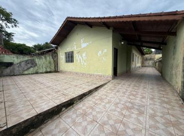 Casa de 3 quartos, Peruíbe · Casa com 3 quartos e área gourmet em Peruíbe.