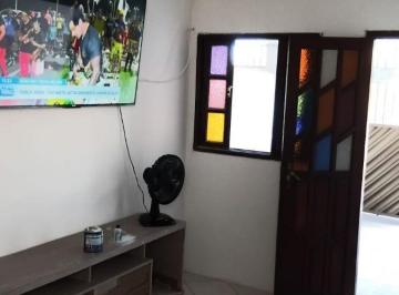 Casa de 2 quartos, Salvador · Imóvel térreo para aluguel, 2/4, sendo 1 suíte, mobiliado, varanda, próximo da praia em Piatã