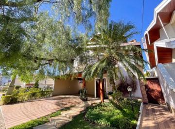 Casa de 4 quartos, São José dos Campos · Casa a Venda no Condominio Sunset Park - 250m² com 4 Dormitorios sendo 2 Suites